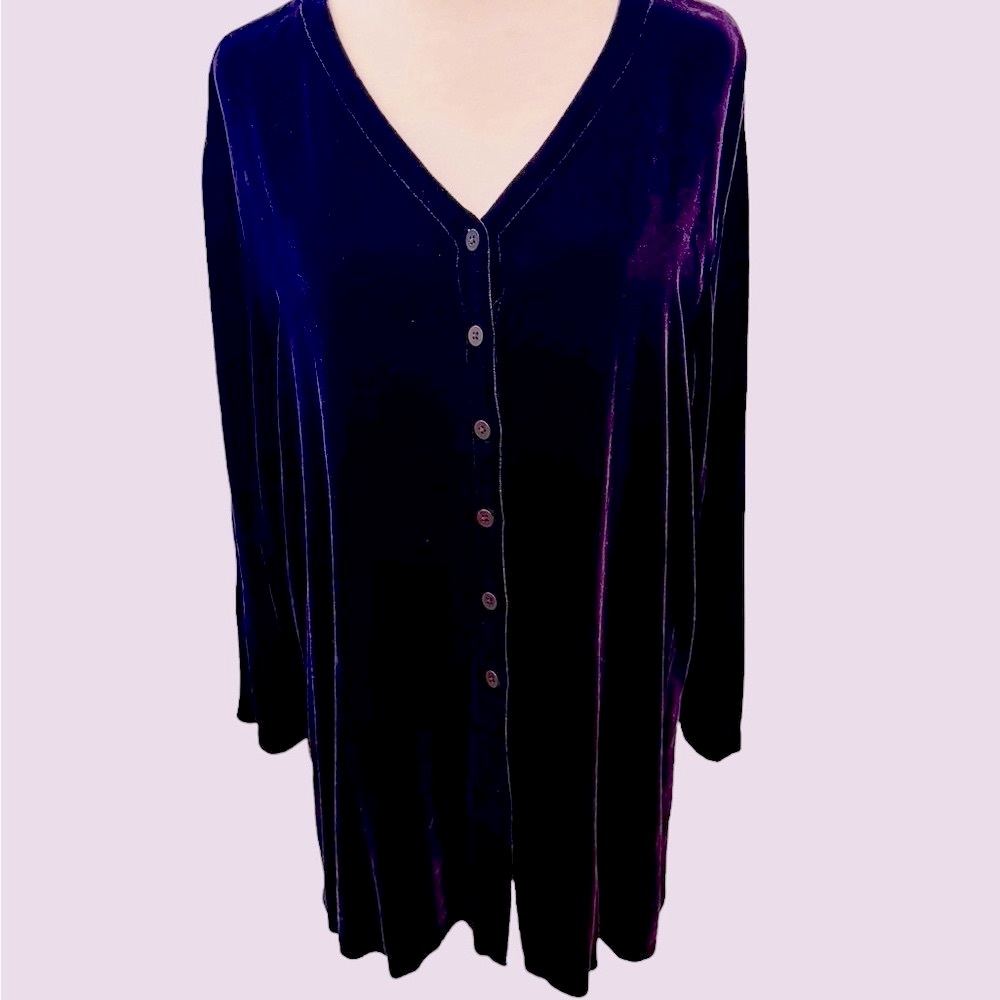 Vintage Eileen Fisher V-neck Button Front Velvet Tunic. Dark Purple. EUC